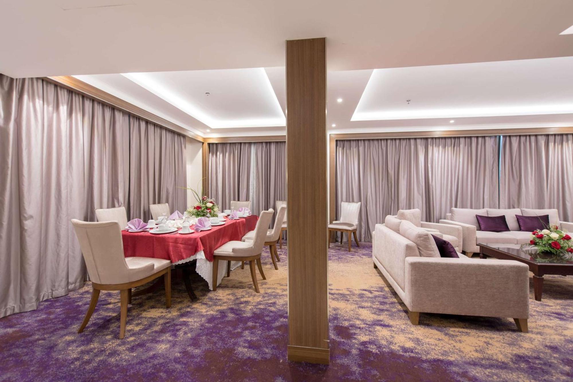 Hotel Ramada By Wyndham Continental Djeddah